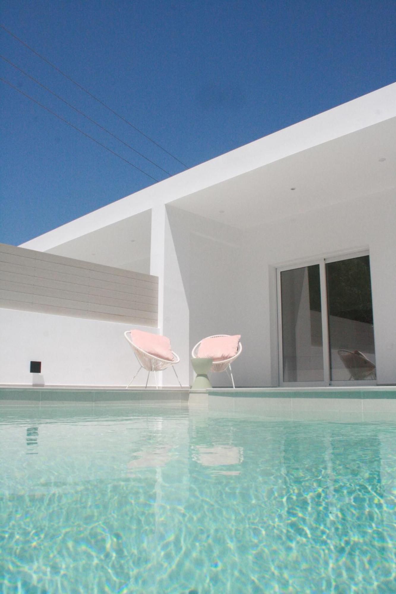 Splash Suites With Private Pools 니키아나 외부 사진